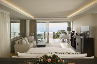 Double-Six Luxury Hotel Seminyak