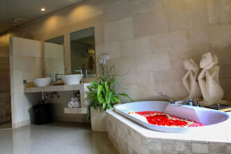 Alindra Villa