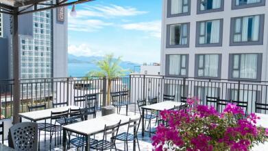Prague Nha Trang Hotel