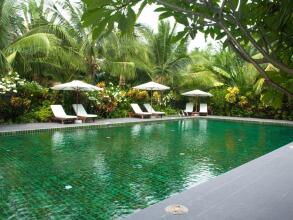 Cham Villas Resort