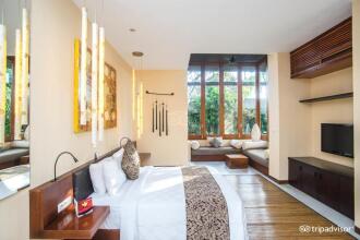 The Elysian Boutique Villa Hotel