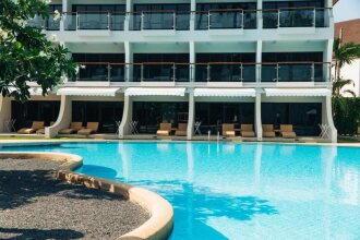 Amora Beach Resort Phuket