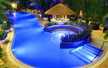 Caravelle Hotel
