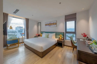 Cordial Grand Hotel Danang 4 Star