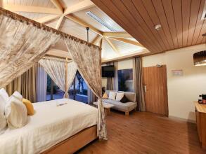 Bandara Resort & Spa