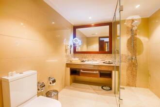 The Golden Crown Hotel