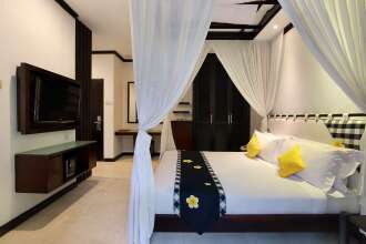 Candi Beach Cottage