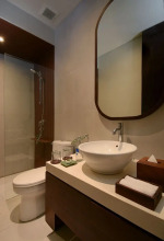 Japa Suites & Villas