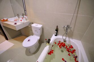Full House Hotel Nha Trang