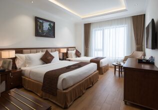 Monarque Hotel Danang