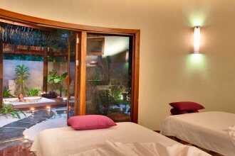 Robinson Club Maldives