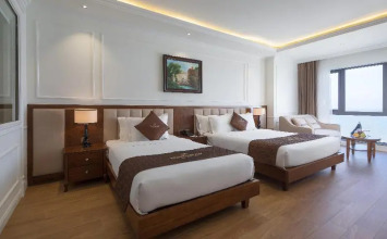 Monarque Hotel Danang