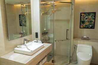 Amora Beach Resort Phuket