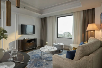 Mai House Saigon Hotel