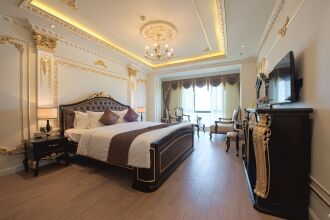 Monarque Hotel Danang