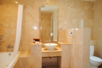 Grand Istana Rama Hotel