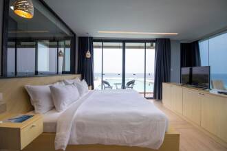 Swarn By Hawks Hotels (Ex. Clarks Exotica Kamadhoo Maldives)
