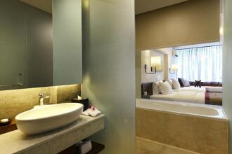 Watermark Hotel & Spa