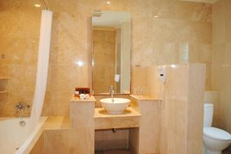 Grand Istana Rama Hotel