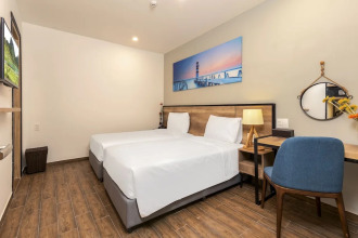 Golden Lotus Nha Trang Central Hotel