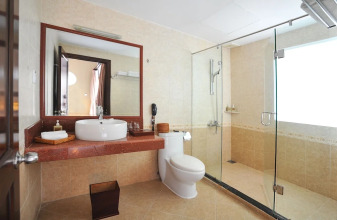 Diamond Bay Resort & Spa Nha Trang