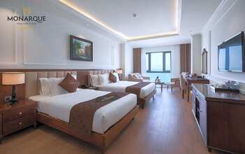 Monarque Hotel Danang