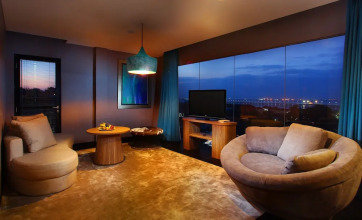 Amaroossa Suite