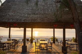 Diamond Bay Condotel Resort Nha Trang