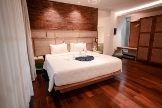 Fourteen Roses Boutique Hotel Legian