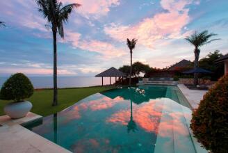 The Ungasan Clifftop Resort