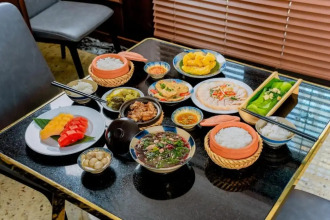 Golden Lotus Luxury Hotel Danang