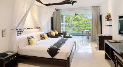Legian Beach Hotel