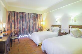 Golden Palm Resort