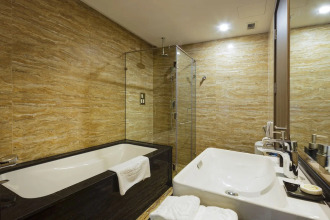 Emerald Bay Hotel & Spa Nha Trang
