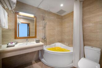 Diamond Sea Hotel Danang
