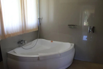Arya Amed Beach Resort