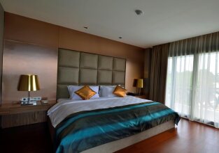 Amaroossa Suite