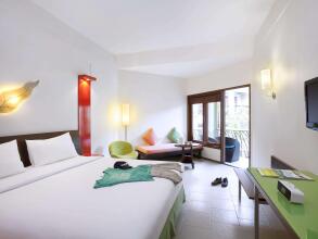 Ibis Styles Bali Legian