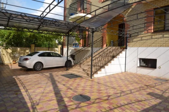Natela Guest House, фото 20