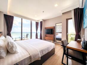 Triton Prestige Seaview & Spa