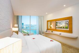Diamond Bay Hotel Nha Trang