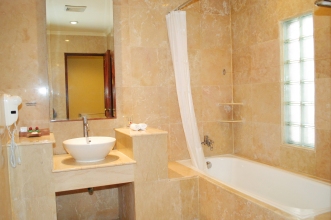 Grand Istana Rama Hotel