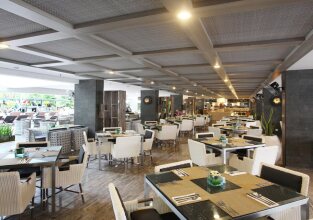 Sanur Resort Watujimbar