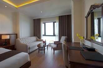 Monarque Hotel Danang