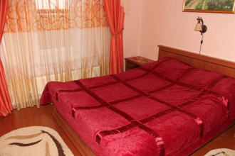 U Kremlya Guest House, фото 42