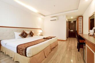 Paris Nha Trang Hotel