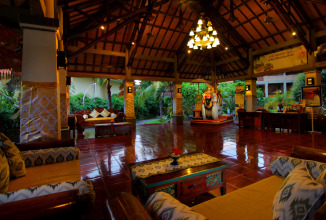 Adi Dharma Hotel Kuta