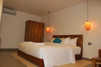 Camia Resort & Spa