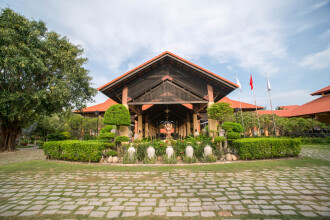 Pandanus Resort