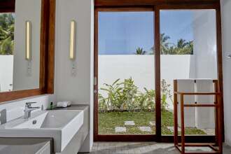 Calamansi Cove Villas By Jetwing